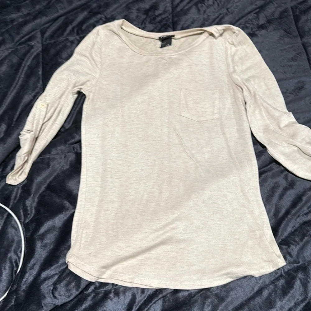 Rue 21 shirt - Picture 1 of 2